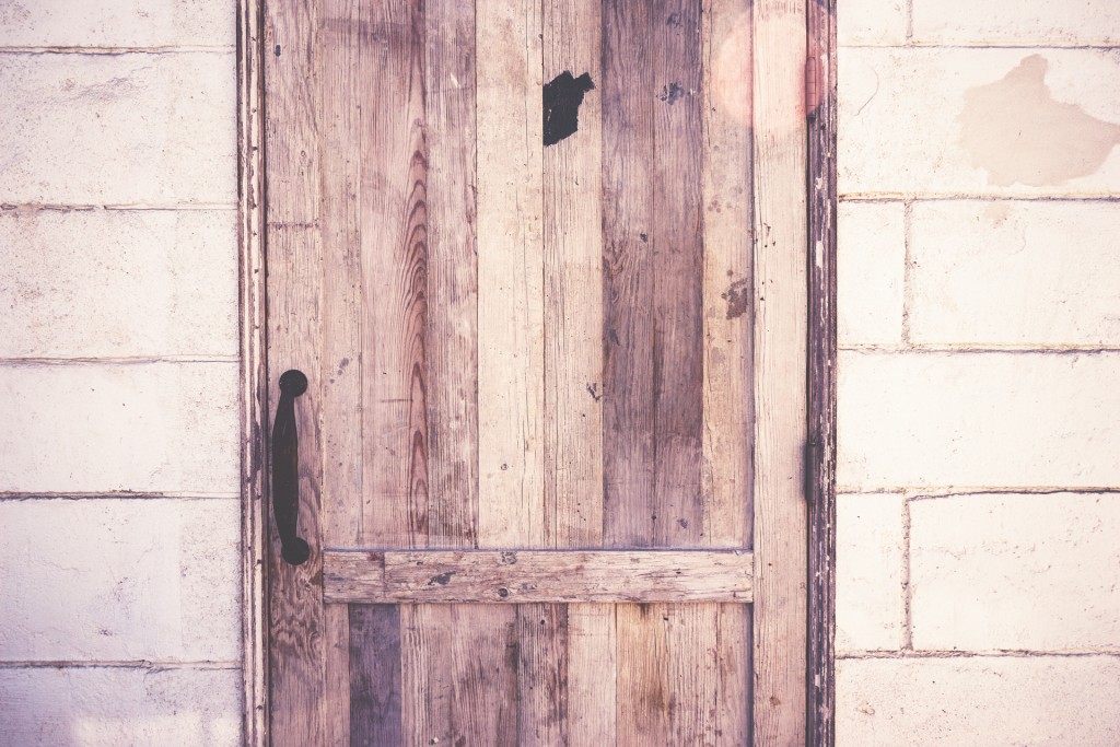 door-rustic